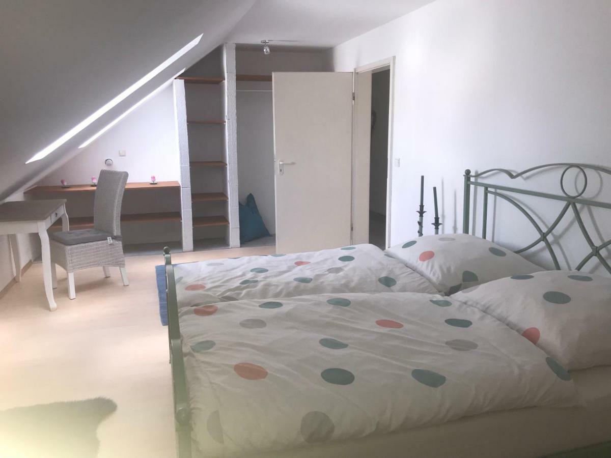 Weinurlaub Apartment Sulzfeld am Main Bagian luar foto